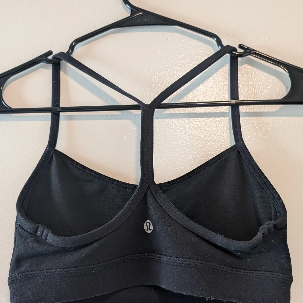lululemon Black Y Strap Sports Bra - Picture 1 of 2